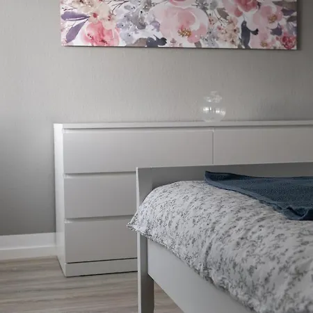 Fuldaliebe - Helle Mit Kueche, Parkplatz, Wlan, Self Check-in Fulda