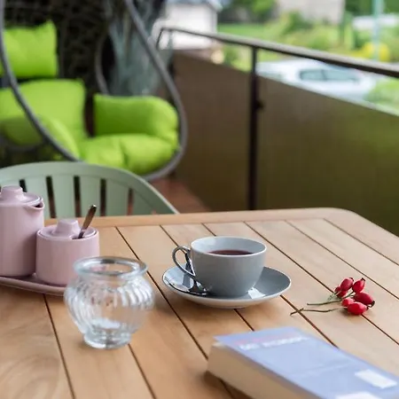 Fuldaliebe - Helle Mit Kueche, Parkplatz, Wlan, Self Check-in *