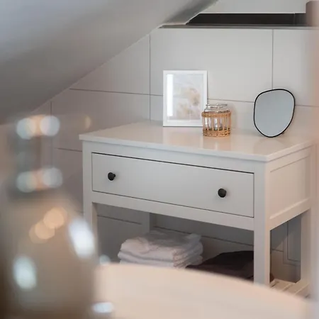 Fuldaliebe - Helle Mit Kueche, Parkplatz, Wlan, Self Check-in *