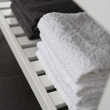 Apartmán Fuldaliebe - Helle Mit Kueche, Parkplatz, Wlan, Self Check-in Fulda