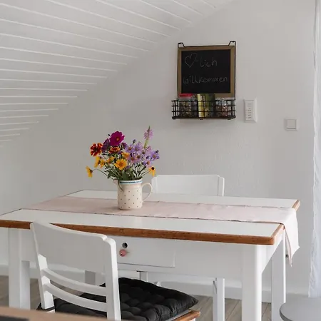 Fuldaliebe - Helle Mit Kueche, Parkplatz, Wlan, Self Check-in