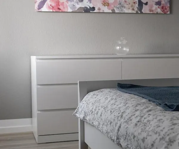 Fuldaliebe - Helle Mit Kueche, Parkplatz, Wlan, Self Check-in فولدا