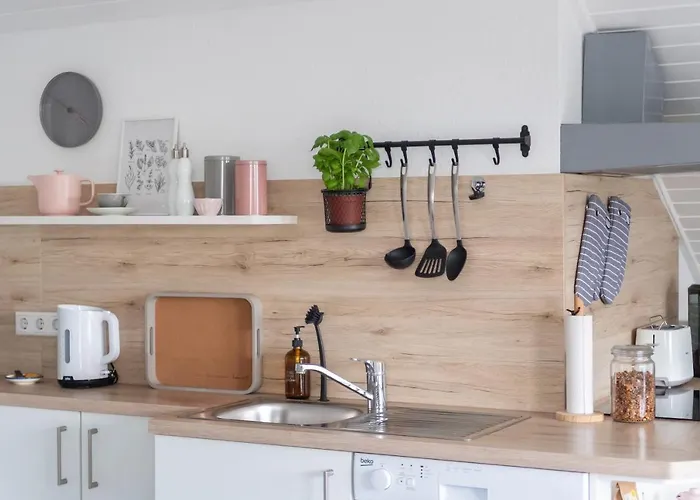 Fuldaliebe - Helle Mit Kueche, Parkplatz, Wlan, Self Check-in فولدا