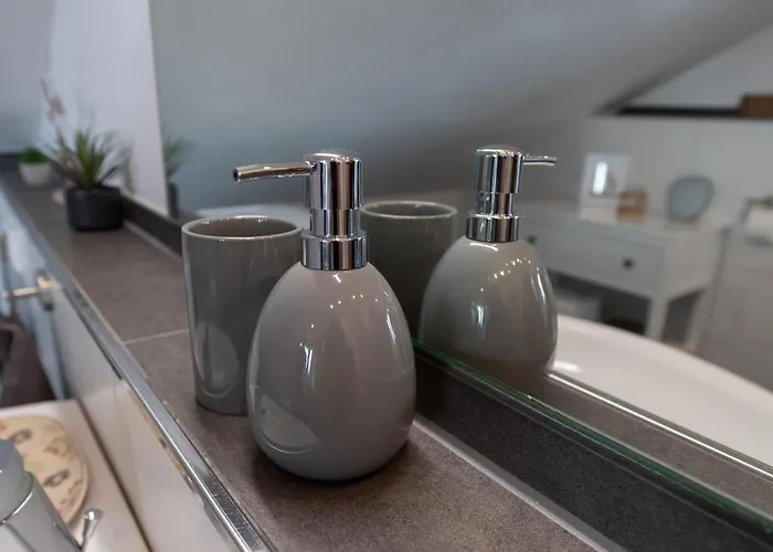 Fuldaliebe - Helle Mit Kueche, Parkplatz, Wlan, Self Check-in * فولدا