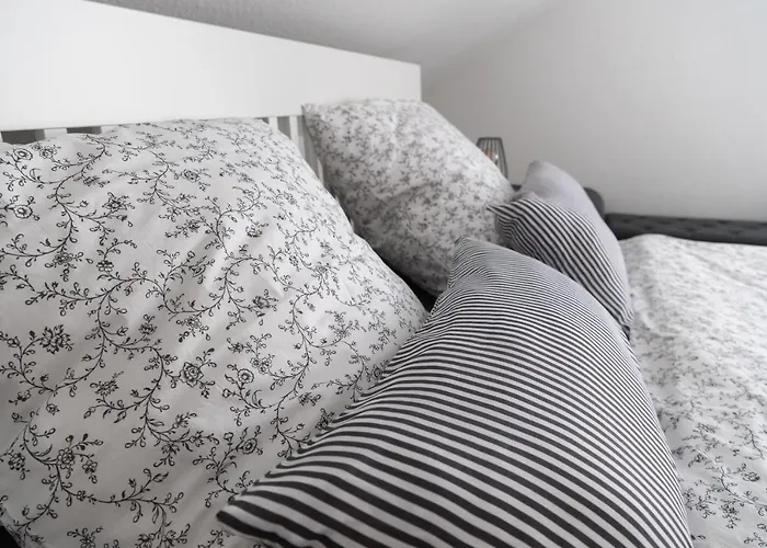 شقة Fuldaliebe - Helle Mit Kueche, Parkplatz, Wlan, Self Check-in