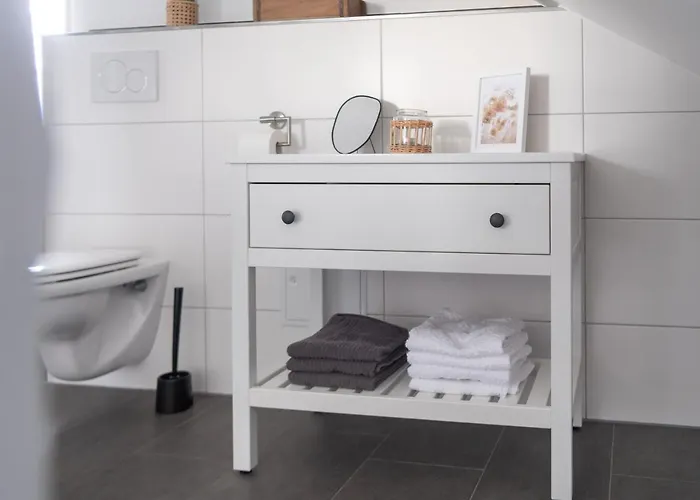 Fuldaliebe - Helle Mit Kueche, Parkplatz, Wlan, Self Check-in *